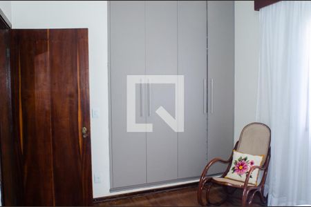 Casa à venda com 240m², 4 quartos e 5 vagasQuarto 4