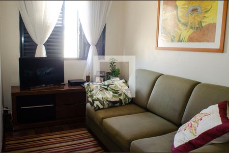 Casa à venda com 240m², 4 quartos e 5 vagasQuarto 2