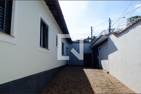 Casa à venda com 240m², 4 quartos e 5 vagasÁrea Externa