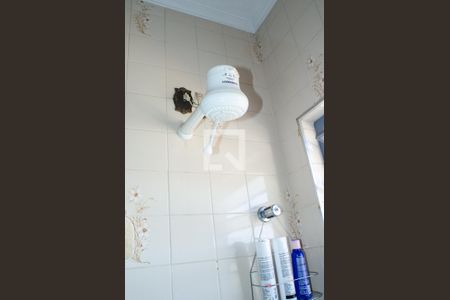 Casa à venda com 240m², 4 quartos e 5 vagasBanheiro 1