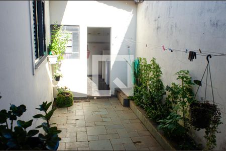 Casa à venda com 240m², 4 quartos e 5 vagasÁrea Externa