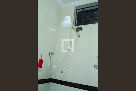 Casa à venda com 240m², 4 quartos e 5 vagasBanheiro 2