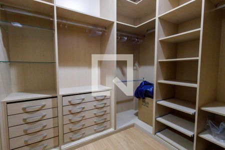 Closet Quarto 1 de casa de condomínio para alugar com 3 quartos, 265m² em Vila Suíça, Indaiatuba