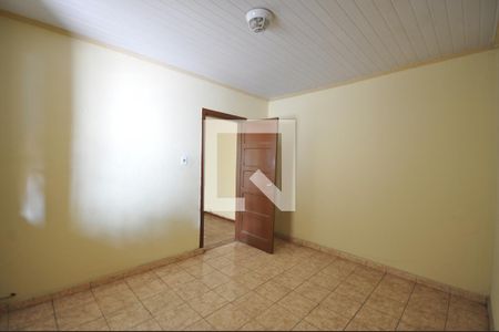 Quarto 1 de casa para alugar com 3 quartos, 80m² em Vila Mazzei, São Paulo