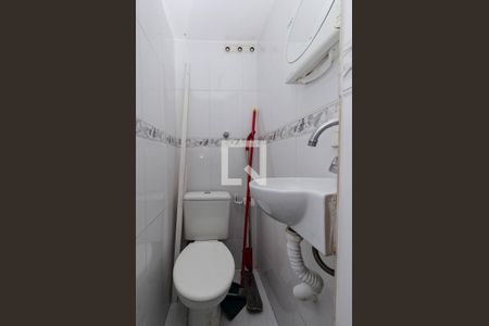 Casa à venda com 180m², 5 quartos e 4 vagas Casa à venda com 180m², 5 quartos e 4 vagasLoja 1