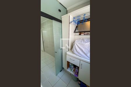 Apartamento à venda com 75m², 3 quartos e 2 vagas Apartamento à venda com 75m², 3 quartos e 2 vagasÁrea de Serviço