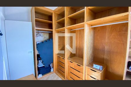 Apartamento à venda com 75m², 3 quartos e 2 vagas Apartamento à venda com 75m², 3 quartos e 2 vagasQuarto 2