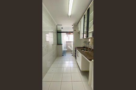 Apartamento à venda com 75m², 3 quartos e 2 vagas Apartamento à venda com 75m², 3 quartos e 2 vagasCozinha