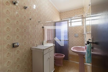 Casa à venda com 120m², 2 quartos e 1 vagaBanheiro 1