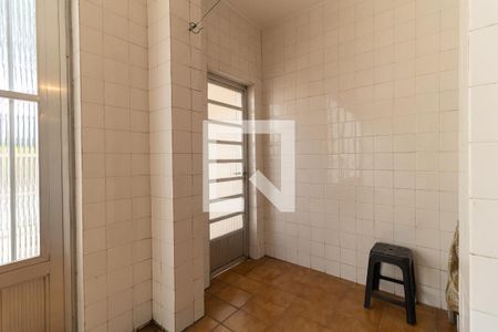 Casa à venda com 120m², 2 quartos e 1 vagaGaragem Coberta/Salão