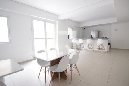 Apartamento à venda com 33m², 1 quarto e sem vagaÁrea comum - Salão de festas