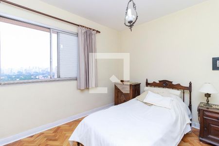Apartamento à venda com 180m², 3 quartos e 1 vagaQuarto 3