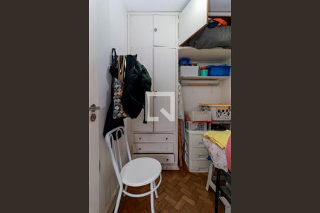Apartamento à venda com 180m², 3 quartos e 1 vagaÁrea de Serviço - Quarto