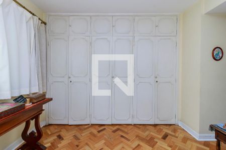 Apartamento à venda com 180m², 3 quartos e 1 vagaSuíte