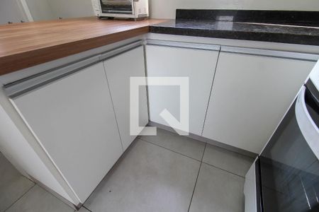 Apartamento para alugar com 76m², 2 quartos e sem vagaCozinha