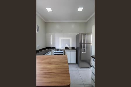 Apartamento para alugar com 76m², 2 quartos e sem vagaCozinha
