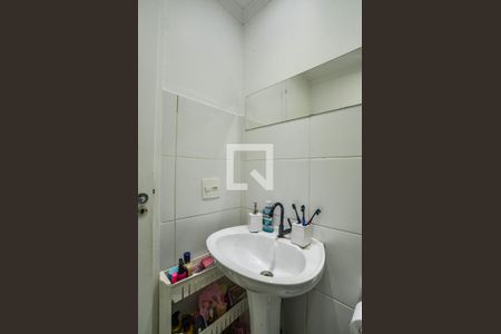 Apartamento à venda com 64m², 3 quartos e 1 vaga Apartamento à venda com 64m², 3 quartos e 1 vagaBanheiro Corredor