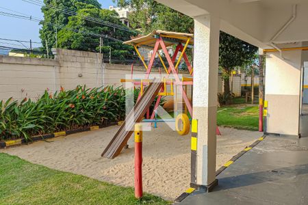 Apartamento à venda com 80m², 2 quartos e 1 vaga Apartamento à venda com 80m², 2 quartos e 1 vagaplay