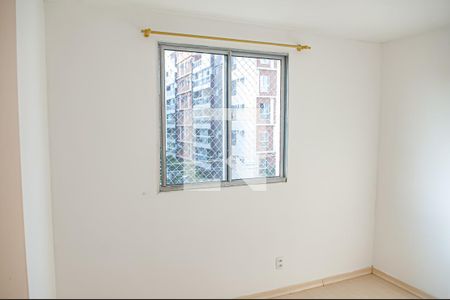 quarto 1 de apartamento à venda com 2 quartos, 80m² em Taquara, Rio de Janeiro