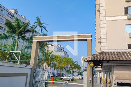 Apartamento à venda com 80m², 2 quartos e 1 vaga Apartamento à venda com 80m², 2 quartos e 1 vagafachada