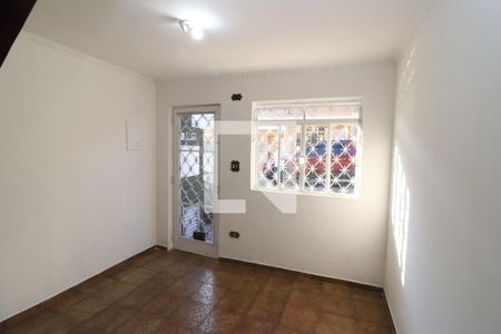 Sala de TV de casa de condomínio para alugar com 2 quartos, 78m² em Vila Carrão, São Paulo