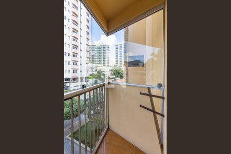 Apartamento para alugar com 76m², 2 quartos e 1 vagaVaranda do Quarto 2