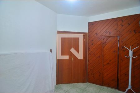 Quarto 1 de casa para alugar com 2 quartos, 84m² em Mathias Velho, Canoas
