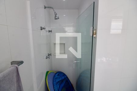 Apartamento à venda com 193m², 3 quartos e 2 vagasBanheiro da Suíte 2