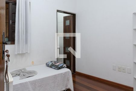 Quarto 2 de casa para alugar com 5 quartos, 300m² em Jardim Tranquilidade, Guarulhos