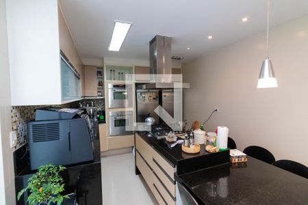 Casa à venda com 189m², 3 quartos e 3 vagasCozinha