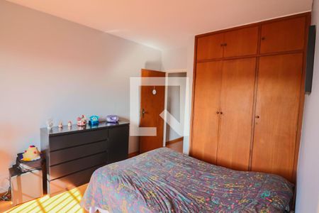 Casa à venda com 189m², 3 quartos e 3 vagasSuite 3