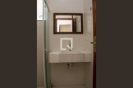 Apartamento para alugar com 80m², 2 quartos e sem vagaBanheiro