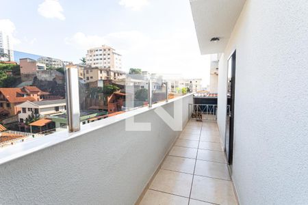 Apartamento à venda com 200m², 3 quartos e 4 vagas Apartamento à venda com 200m², 3 quartos e 4 vagasVaranda da Sala 2