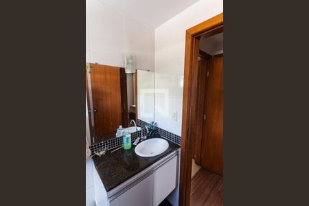 Apartamento à venda com 200m², 3 quartos e 4 vagas Apartamento à venda com 200m², 3 quartos e 4 vagasBanheiro da Suíte 1