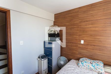 Apartamento à venda com 200m², 3 quartos e 4 vagas Apartamento à venda com 200m², 3 quartos e 4 vagasSuíte 2