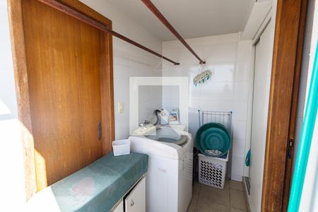 Apartamento à venda com 200m², 3 quartos e 4 vagas Apartamento à venda com 200m², 3 quartos e 4 vagasÁrea de Serviço