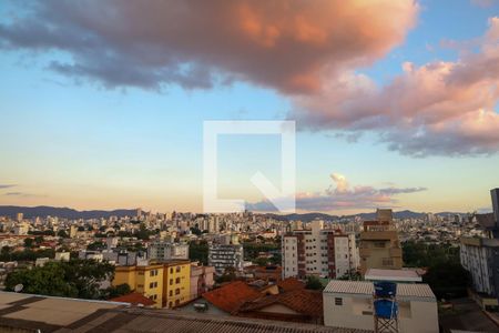 Apartamento para alugar com 110m², 2 quartos e 1 vagaVista