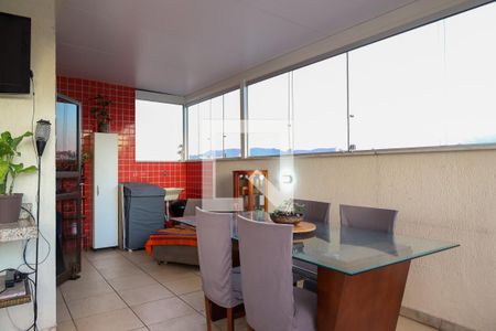 Apartamento para alugar com 110m², 2 quartos e 1 vagaCobertura 