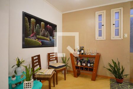 Sala de apartamento à venda com 3 quartos, 90m² em Partenon, Porto Alegre