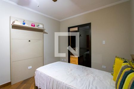 Casa à venda com 293m², 3 quartos e 3 vagas Casa à venda com 293m², 3 quartos e 3 vagasQuarto 2 - Suíte