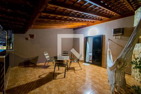 Casa à venda com 293m², 3 quartos e 3 vagas Casa à venda com 293m², 3 quartos e 3 vagasVaranda do quarto 1