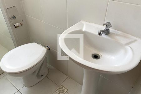 Apartamento para alugar com 70m², 2 quartos e 2 vagasBanheiro