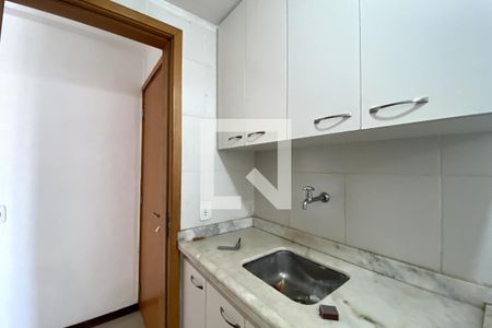 Apartamento para alugar com 70m², 2 quartos e 2 vagasCozinha