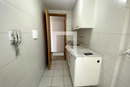 Apartamento para alugar com 70m², 2 quartos e 2 vagasCozinha