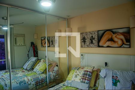 Apartamento à venda com 160m², 4 quartos e 2 vagasquarto 4