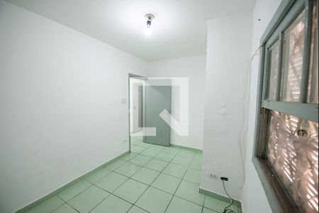 Quarto  de casa para alugar com 2 quartos, 144m² em Jardim Ana Emilia, Taubaté