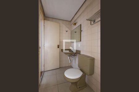 Banheiro de apartamento para alugar com 1 quarto, 36m² em Jardim Paulista, São Paulo