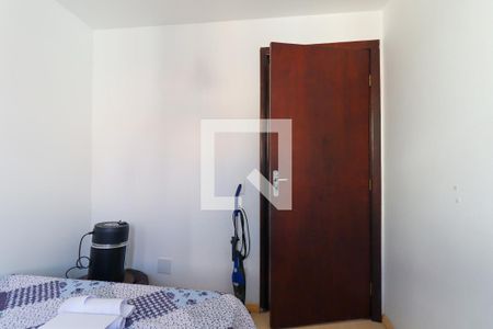 Casa de condomínio para alugar com 260m², 4 quartos e 2 vagasQuarto 1