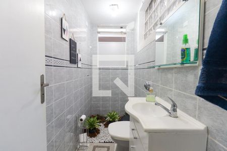 Lavabo de casa de condomínio para alugar com 4 quartos, 260m² em Boqueirão, Curitiba