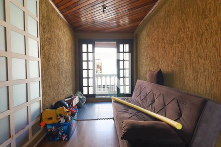 Casa de condomínio para alugar com 260m², 4 quartos e 2 vagasEscritório